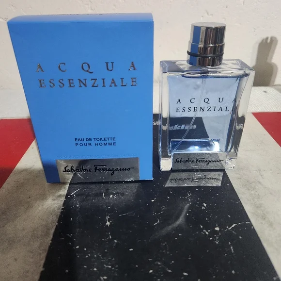 Acqua Essenzialeby Salvatore Ferragamo - Picture 1 of 10